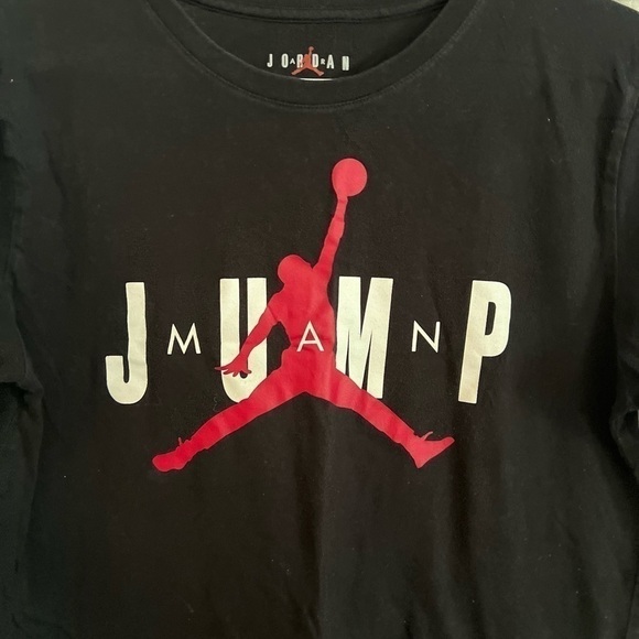 air jordan jumpman Graphic T-shirt Teenager 13-15 Yrs Old Men’s Small Black Red - Picture 3 of 7